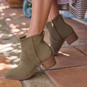 Women Delilah Heeled Boot