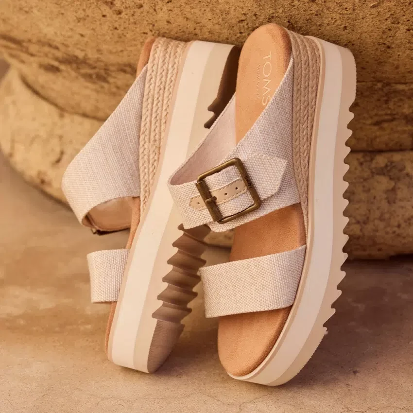 Women Diana Mule Buckle Wedge Sandal Women Diana Mule Buckle Wedge Sandal