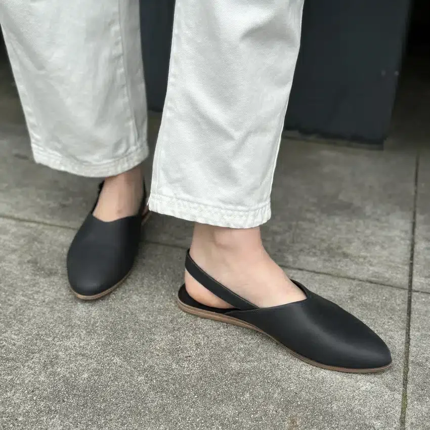 Women Jade Slingback Flat Women Jade Slingback Flat