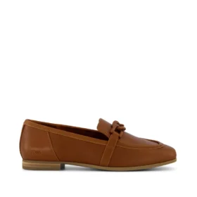 Women Lynette Chain Loafer