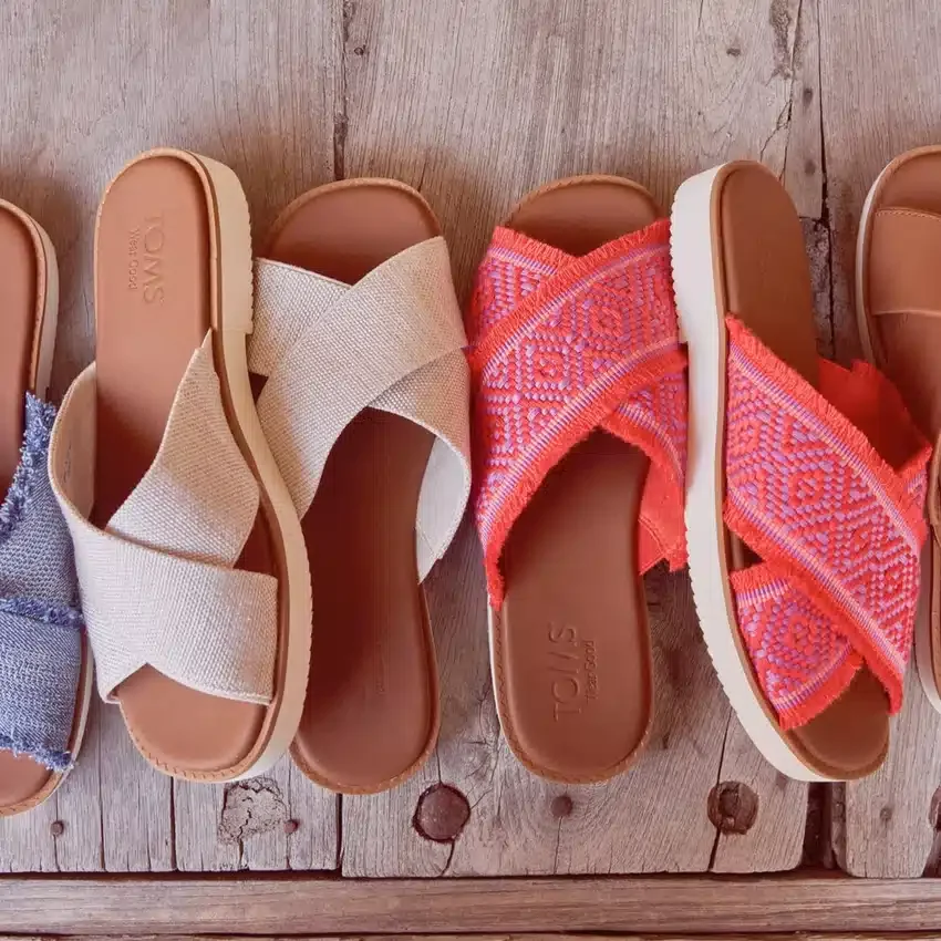 Women Mae Crossover Slide Sandal Women Mae Crossover Slide Sandal