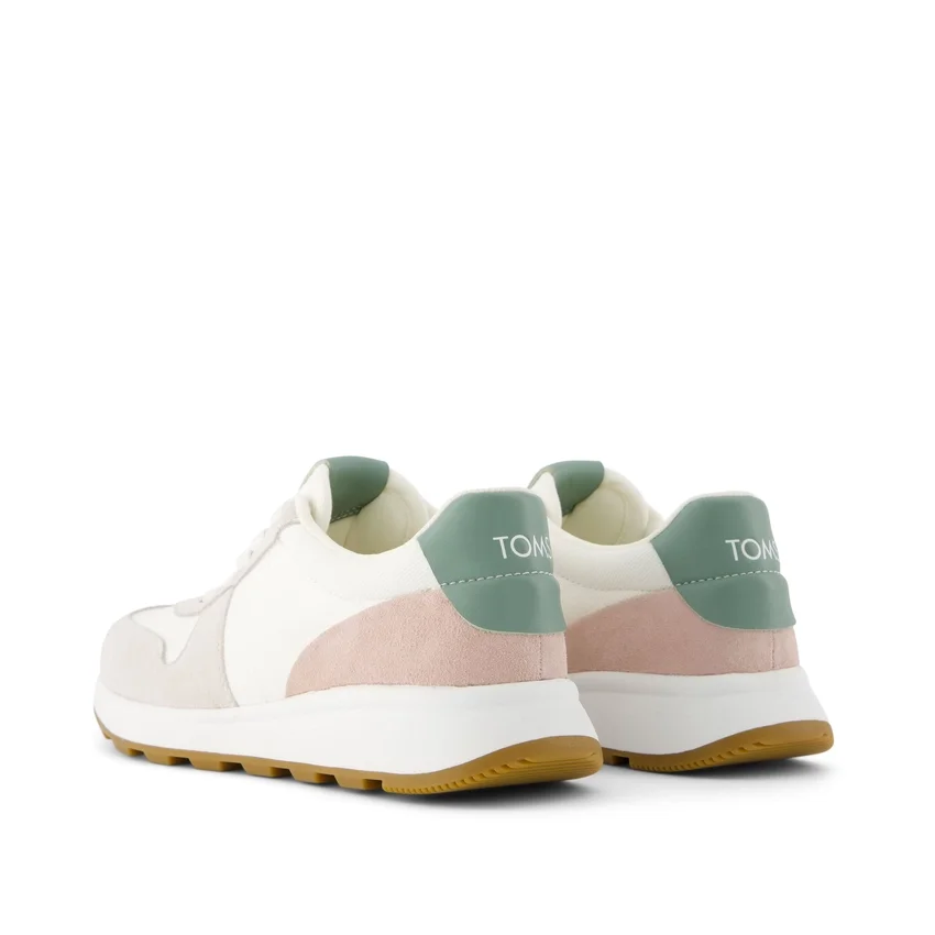Women TRVL LITE Retro Runner Sneaker Women TRVL LITE Retro Runner Sneaker