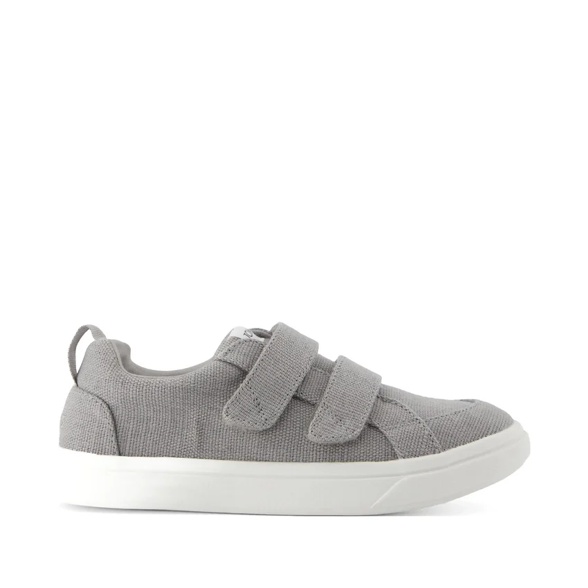 Youth Cruz Double Strap Kids Sneaker Youth Cruz Double Strap Kids Sneaker